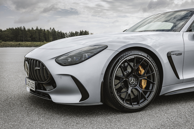 Mercedes-AMG GT circuit test Autofans 2024