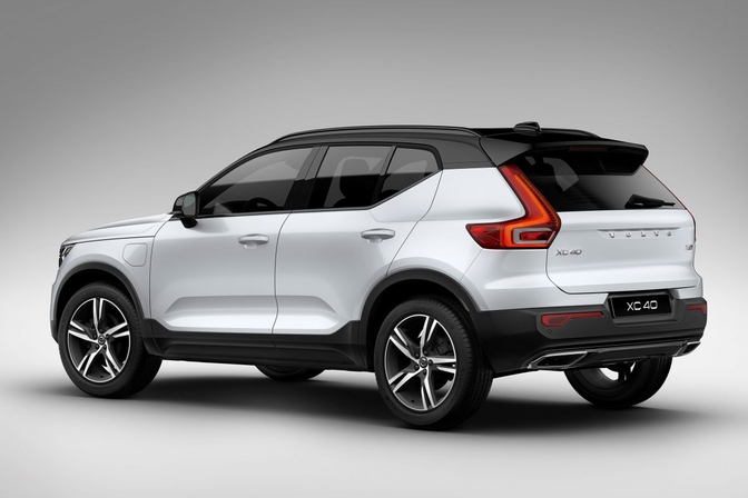 Volvo-XC40-T5-Twin-Engine-2018