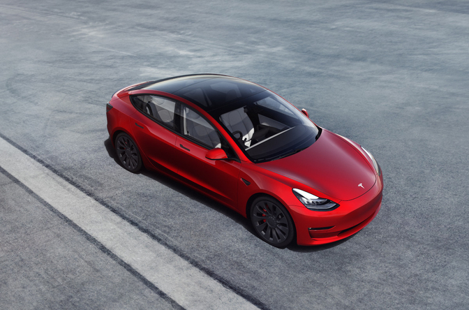 Rijtest: Tesla Model 3 Performance (2021)