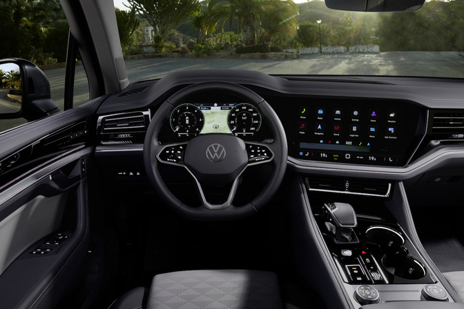 Volkswagen Touareg facelift 2023