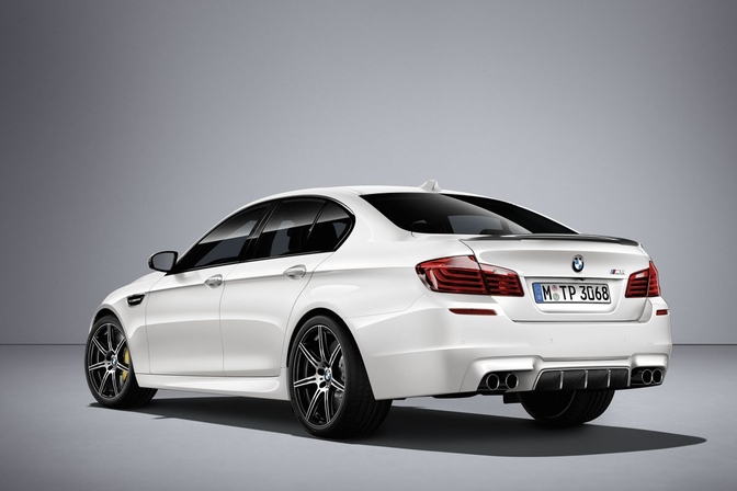 bmw-m5-competition-edition-f10-2016