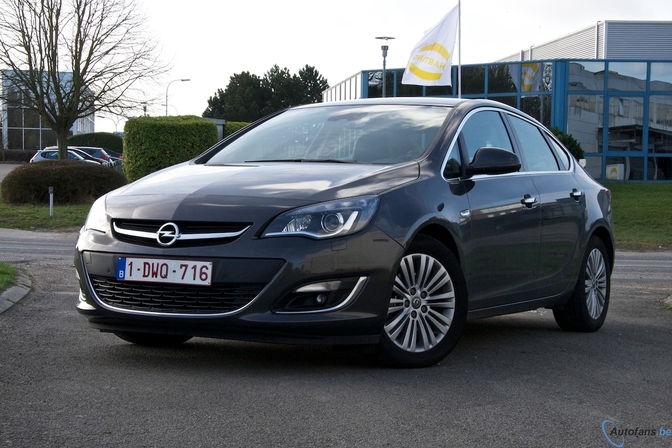 Rijtest: Opel Astra Sports Sedan 1.7 CDTI ecoFLEX 