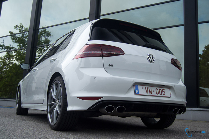 volkswagen-golf-7-r-rijtest