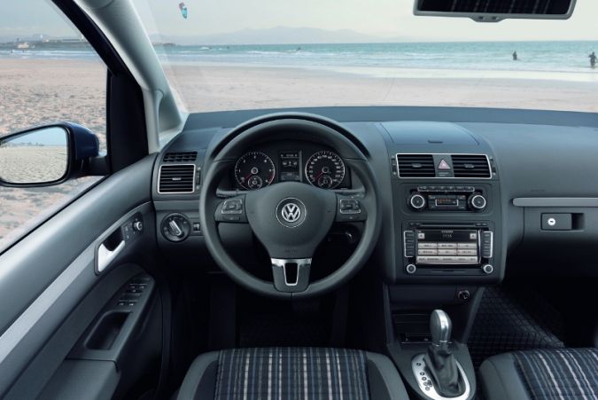 Officieel Volkswagen CrossTouran