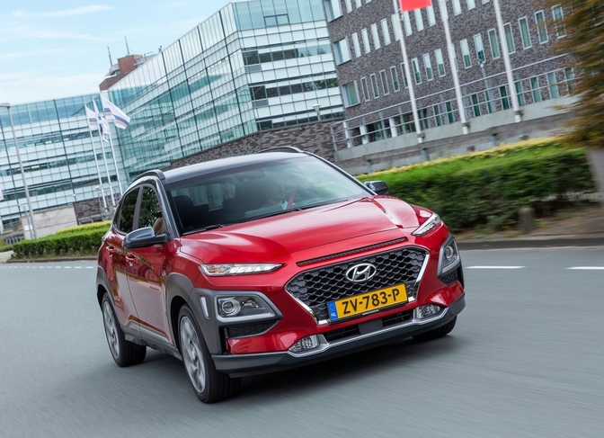 Hyundai Kona Hybrid review rijtest prijs 2019