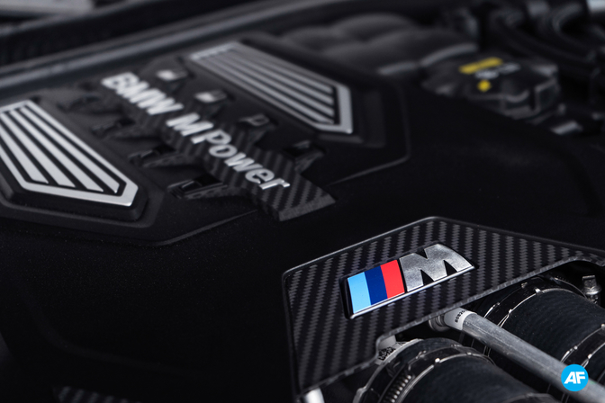 BMW M8 Competition Coupé rijtest Autofans 2020