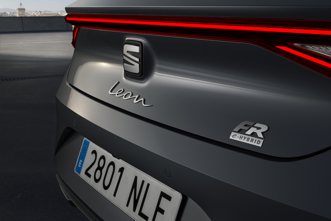 Seat Leon e-Hybrid 2020