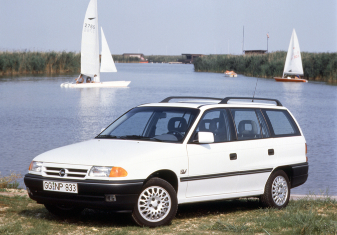 Opel Astra F 30 years