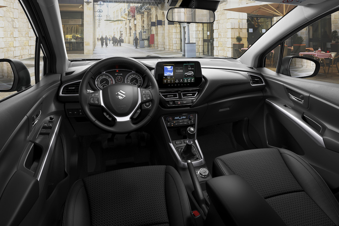 Suzuki S-Cross rijtest review 2022 autofans
