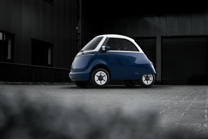 Micro Microlino rijtest review belgie info 2023 Autofans