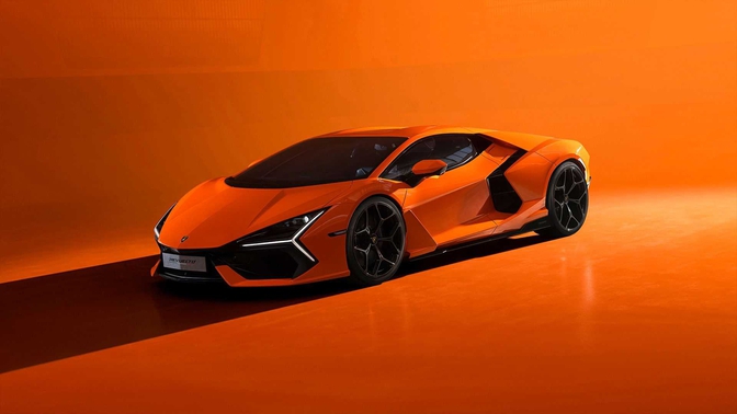 Lamborghini Revuelto info 2023