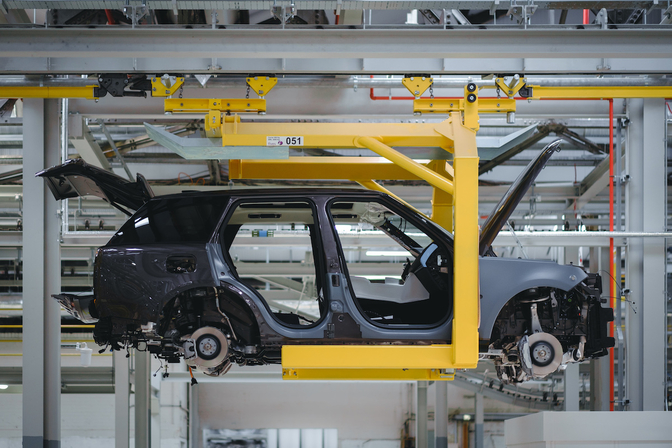 Jaguar Land Rover EV strategie 2023