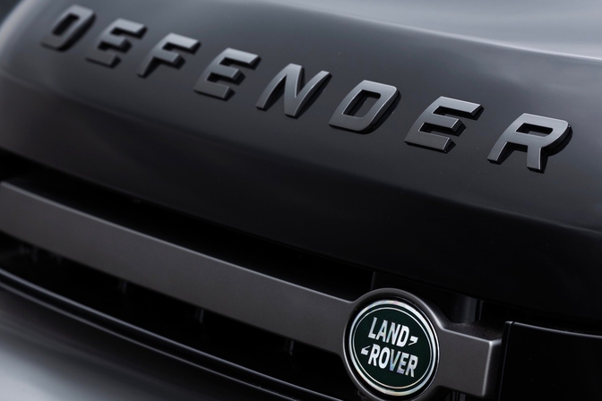 Land Rover Defender Merk 2023
