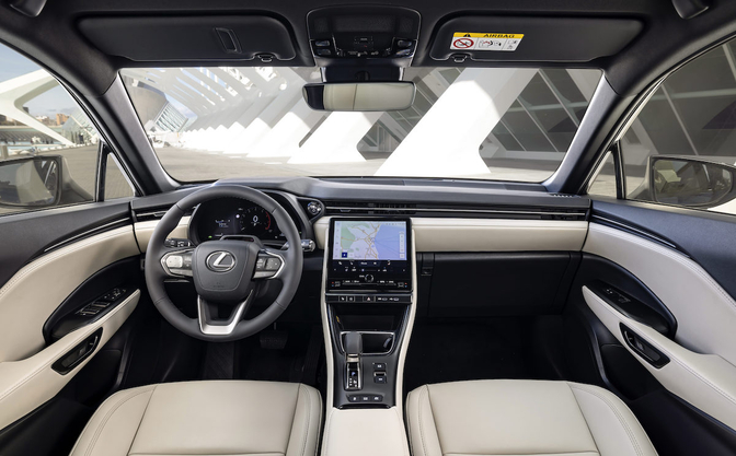 Lexus LBX test review 2024 info