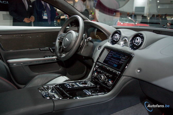 jaguar-xj-facelift-iaa-2013