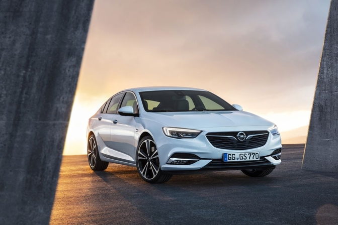 opel-insignia-2017-official_9