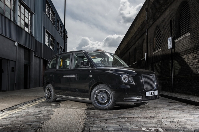 london-taxi-new-electric_01