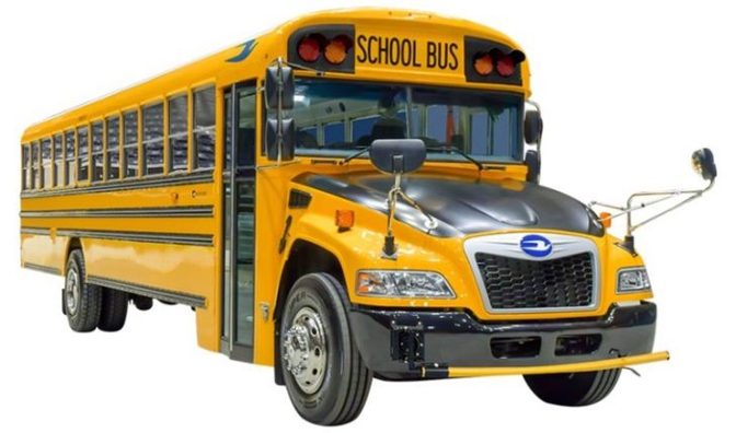 Bus scolaire Blue Bird au V8 Ford