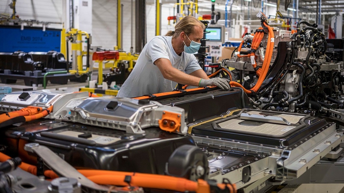 Volvo Gent augmente sa capacité de production électrique