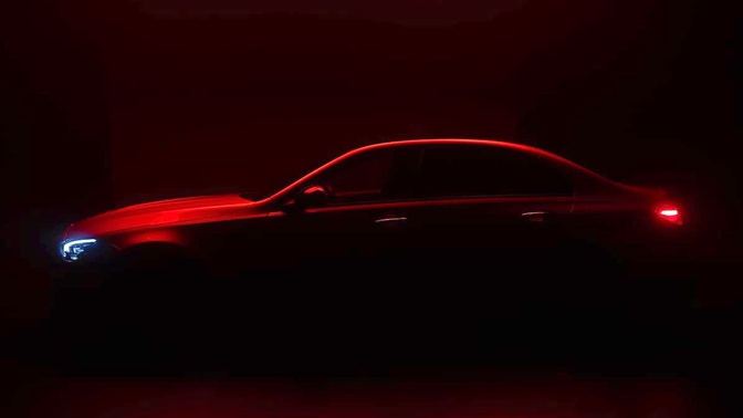 Mercedes-AMG C 63 teaser 2022