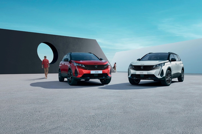 Peugeot 3008 5008 hybride 2022