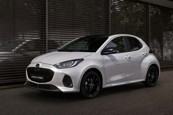 Mazda 2 Hybrid facelift 2023