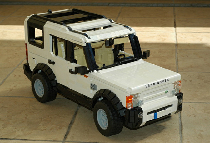lego-land-rover-discovery_1