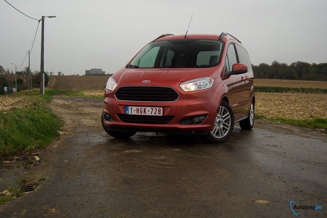 ford-tourneo-courier-rijtest