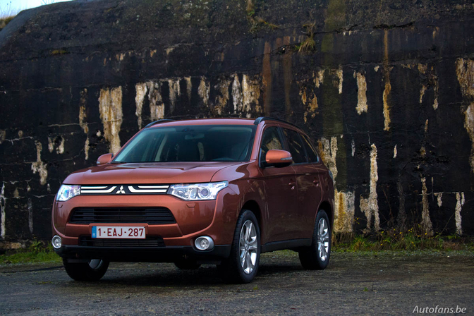 Rijtest: Mitsubishi Outlander 2.2 DI-D 4WD