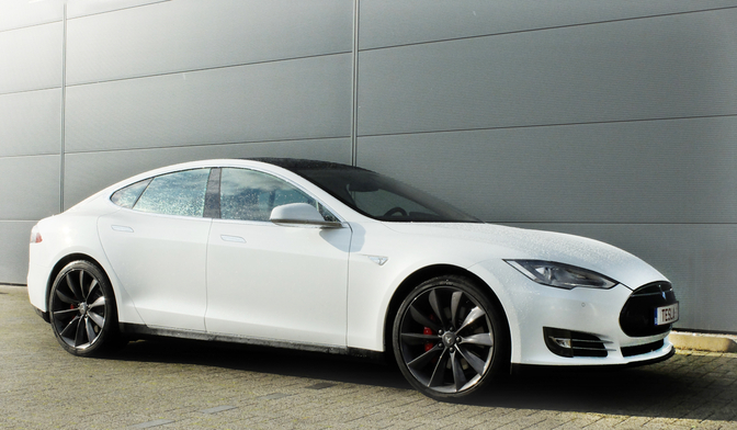 Rijtest-Tesla-Model-S