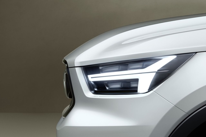 volvo-v40-concept-1