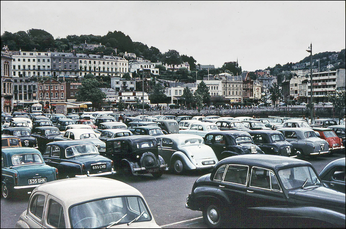1960-car-parking