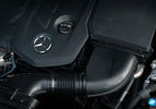 Mercedes E 300 De Break plug-in rijtest review