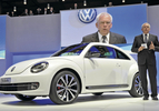 2012-Volkswagen-Beetle-12