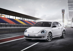 2012-Volkswagen-Beetle-14