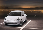 2012-Volkswagen-Beetle-7