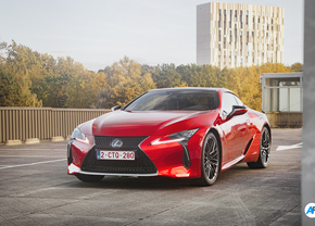 Test Lexus LC 500h Hokkaido Edition 2023