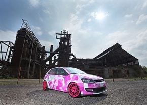 Volkswagen Polo GTI tuning pink camouflage 002