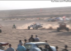 glamis-motorcyclist-attempts-to-outrun