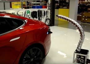 Tesla-automatic-charging
