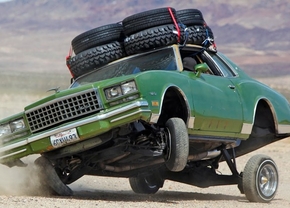 off-roading-a-lowrider-monte-car