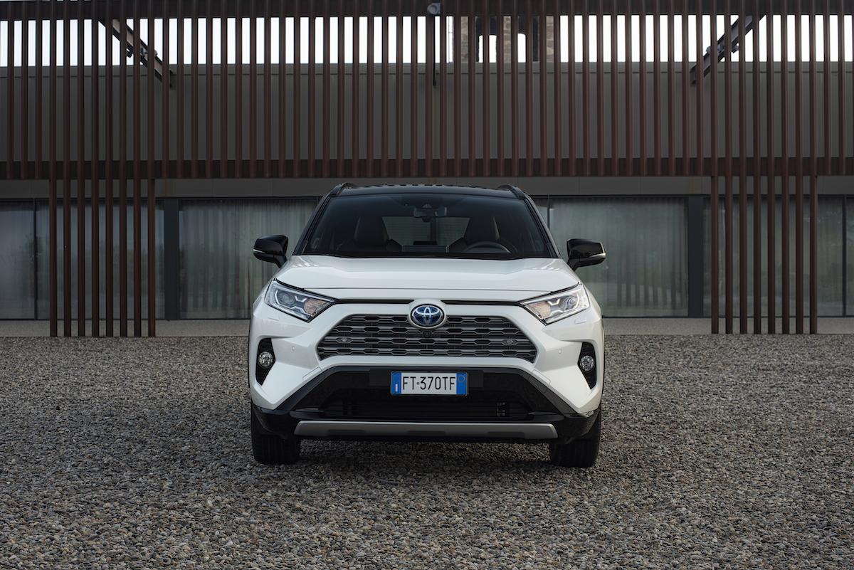 Rijtest Toyota Rav4 HYBRID AWD 2019 Rijtest Toyota Rav4 HYBRID AWD 2019