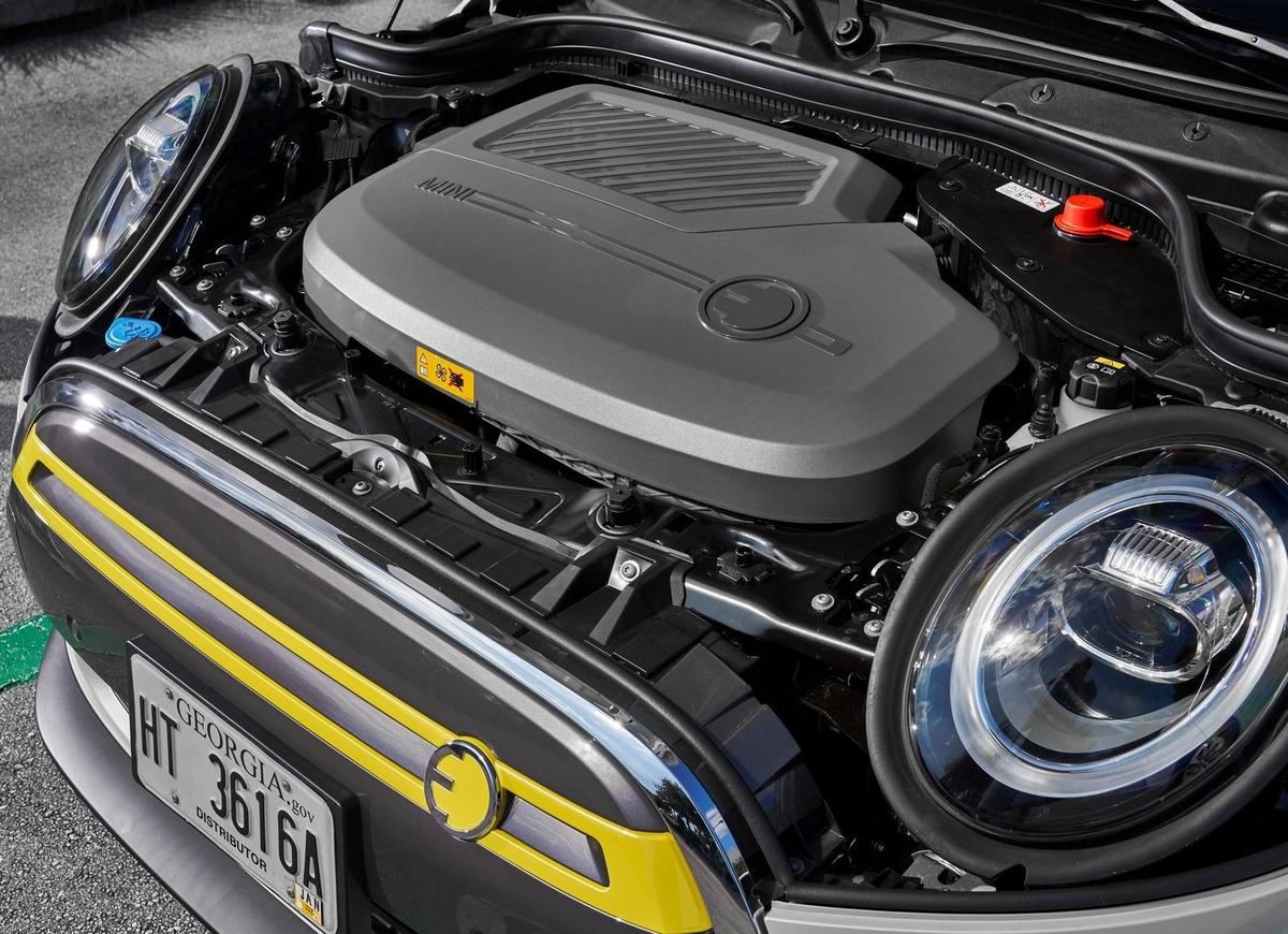 Mini Cooper SE review rijtest Electric 2020 Mini Cooper SE review rijtest Electric 2020
