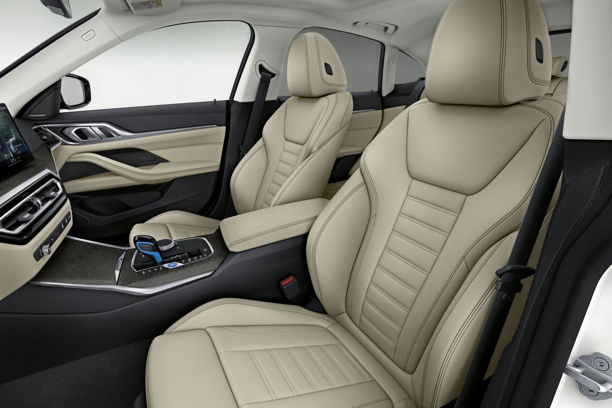 BMW i4 eDrive40 (2021) BMW i4 eDrive40 (2021)