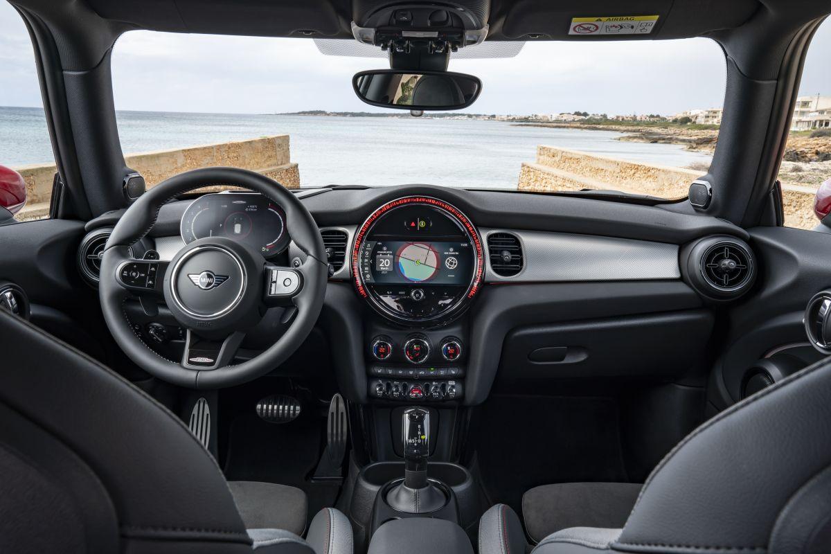 MINI JCW facelift (2021) MINI JCW facelift (2021)
