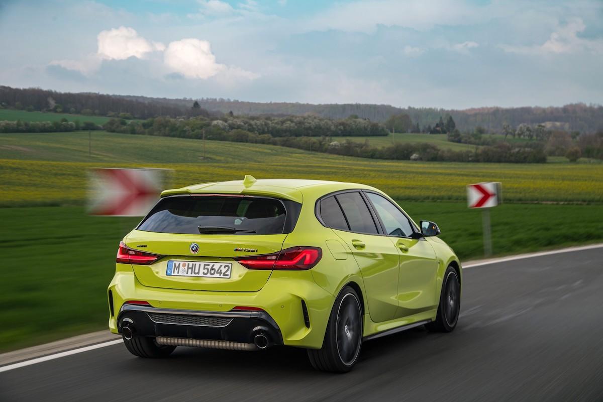 RIJTEST: BMW M135I XDRIVE 2022