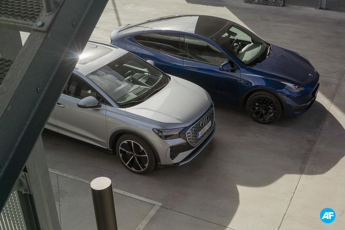 Tesla Model Y 2022 vs. Audi Q4 e-tron 2022 (rijtest) Tesla Model Y 2022 vs. Audi Q4 e-tron 2022 (rijtest)