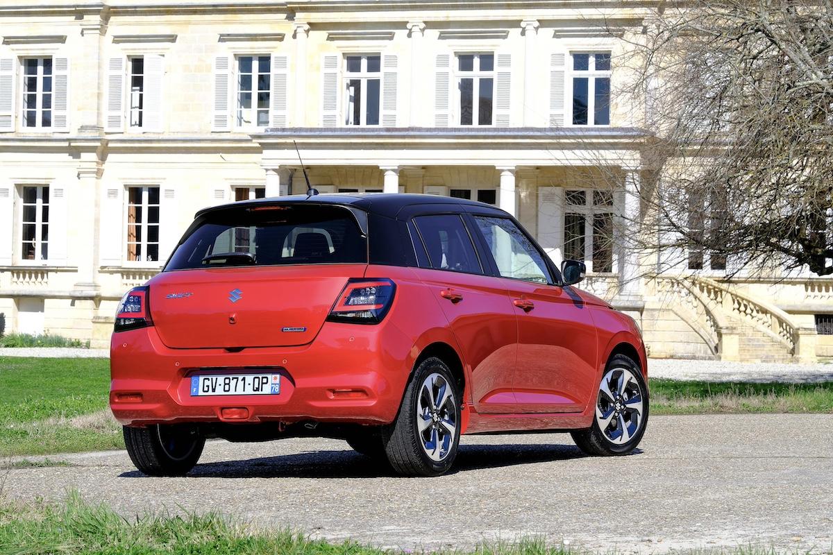 Suzuki Swift rijtest 2024