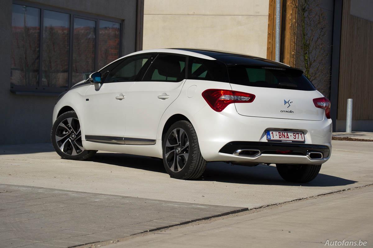 Rijtest: Citroën DS5 HYbrid4 Rijtest: Citroën DS5 HYbrid4
