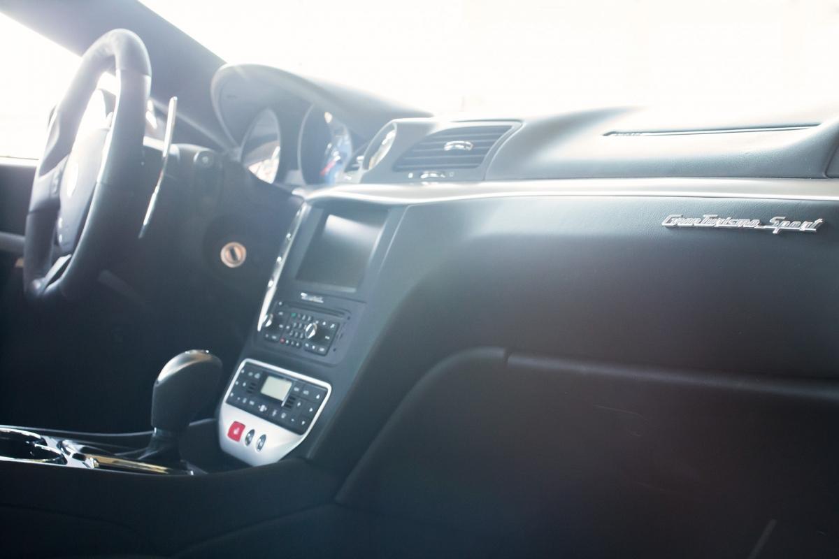 Maserati GranTurismo Sport interieur Rijtest-Maserati-GranTurismo-Sport-interieur